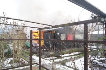 Gartenhaus geriet in Brand