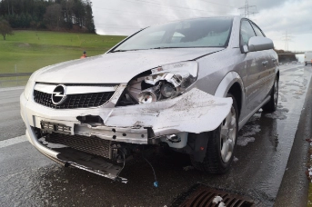 Unfall in Fahrtrichtung Rotkreuz
