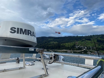 Motorboot gesunken, eine Person wird vermisst