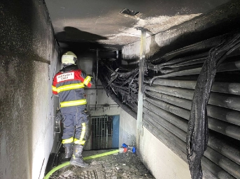 Brand im Leitungskanal