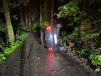 Lenkerin verlor Kontrolle über Auto