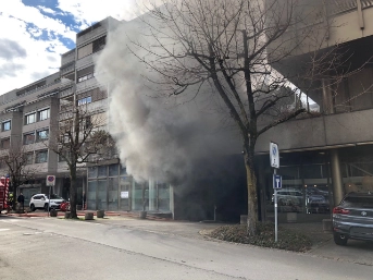 Grosser Sachschaden bei Tiefgaragenbrand