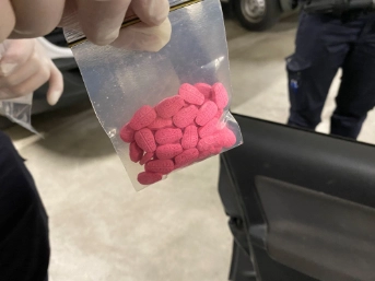 Mehrere mutmassliche Drogendealer festgenommen