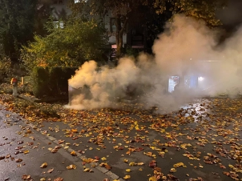 Unterflurcontainer in Brand