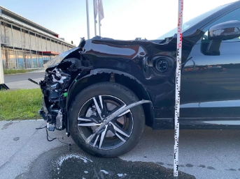 Motorradfahrer erheblich verletzt - Bild 3